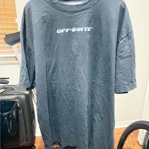 Off-White Men's Tee